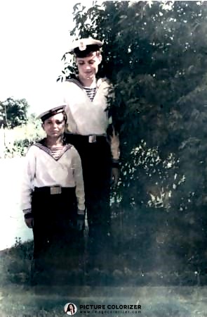 Борис Друян со своим молодым другом и наставником Валерием  Покидовым - Кронштадт 1951